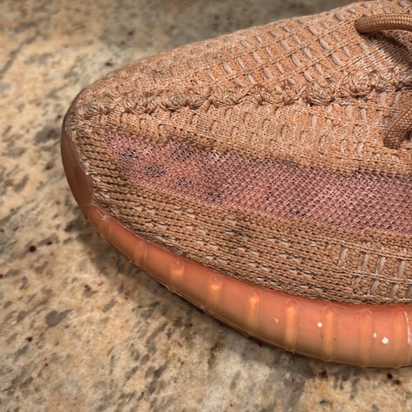 Yeezy Boost V2 Clay Mens shoes main image 10